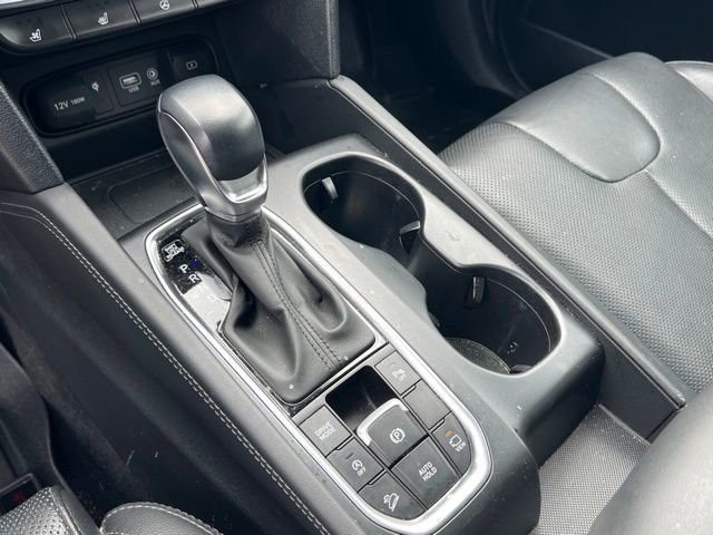 Used 2020 Hyundai Santa Fe Limited AWD/4WD image 21