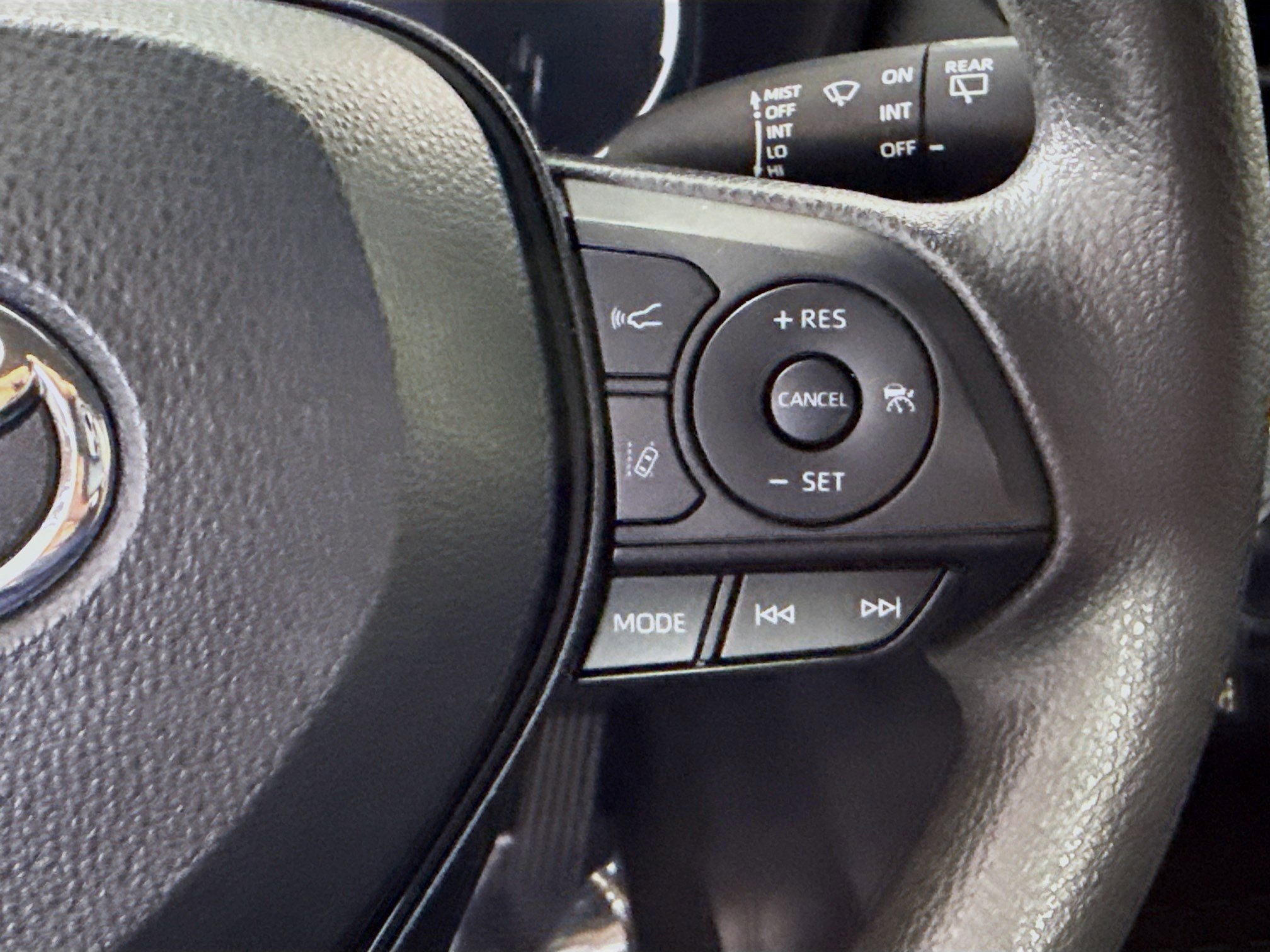 Used 2024 Toyota RAV4 LE image 15