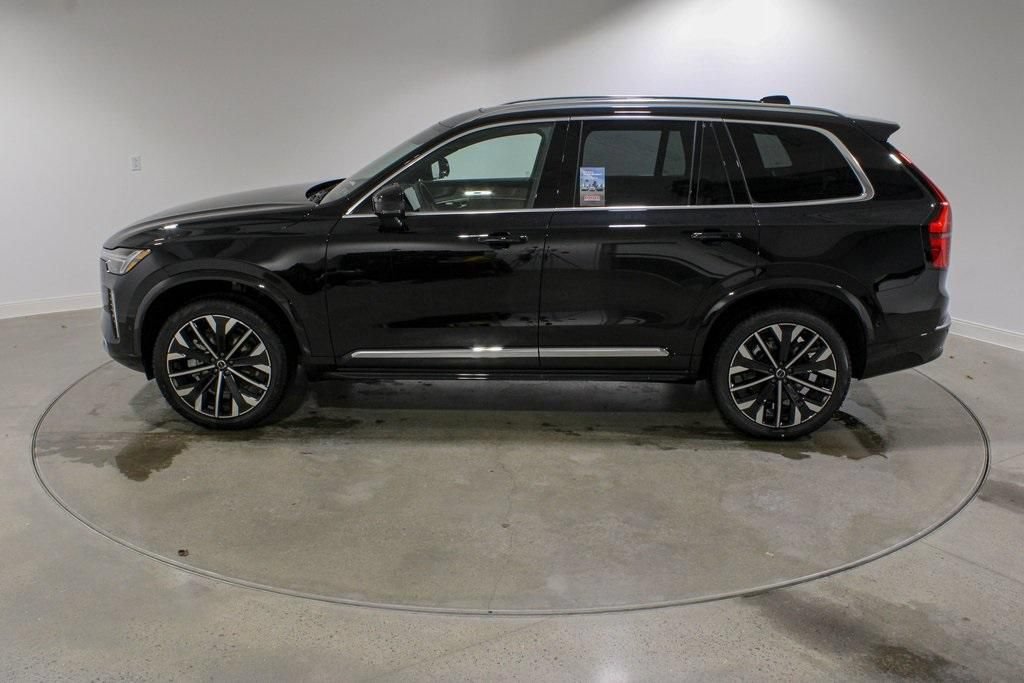 Used 2026 Volvo XC90 B5 Plus w/ Protection Package Premier AWD/4WD image 2