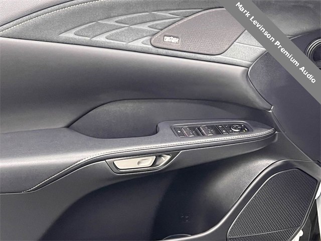 Certified 2025 Lexus RX 450h AWD w/ Luxury Package image 10