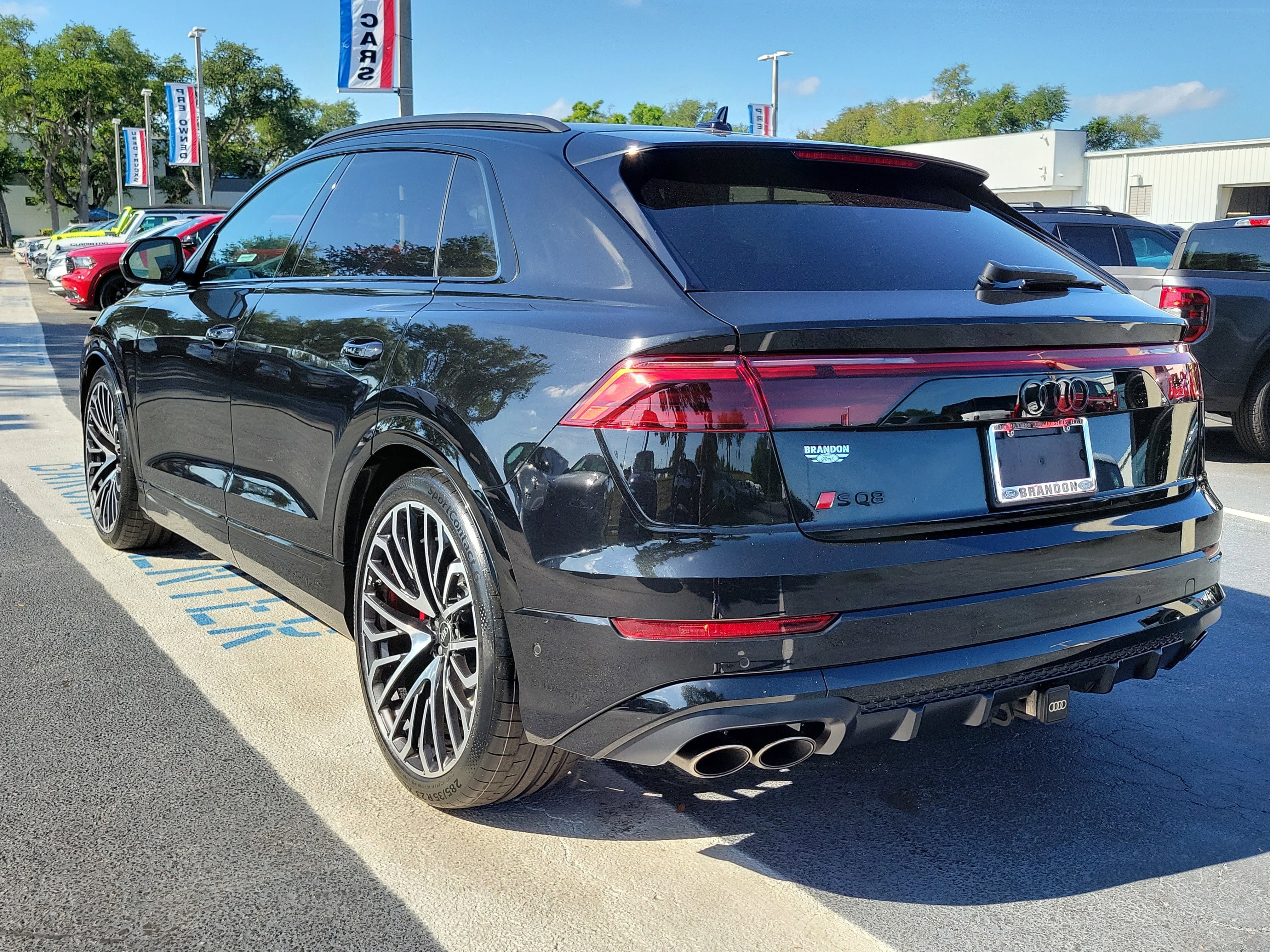Used 2024 Audi SQ8 Premium Plus image 6