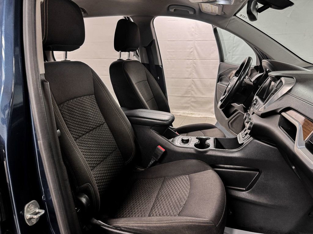 Used 2019 GMC Terrain SLE w/ Driver Convenience Package image 11