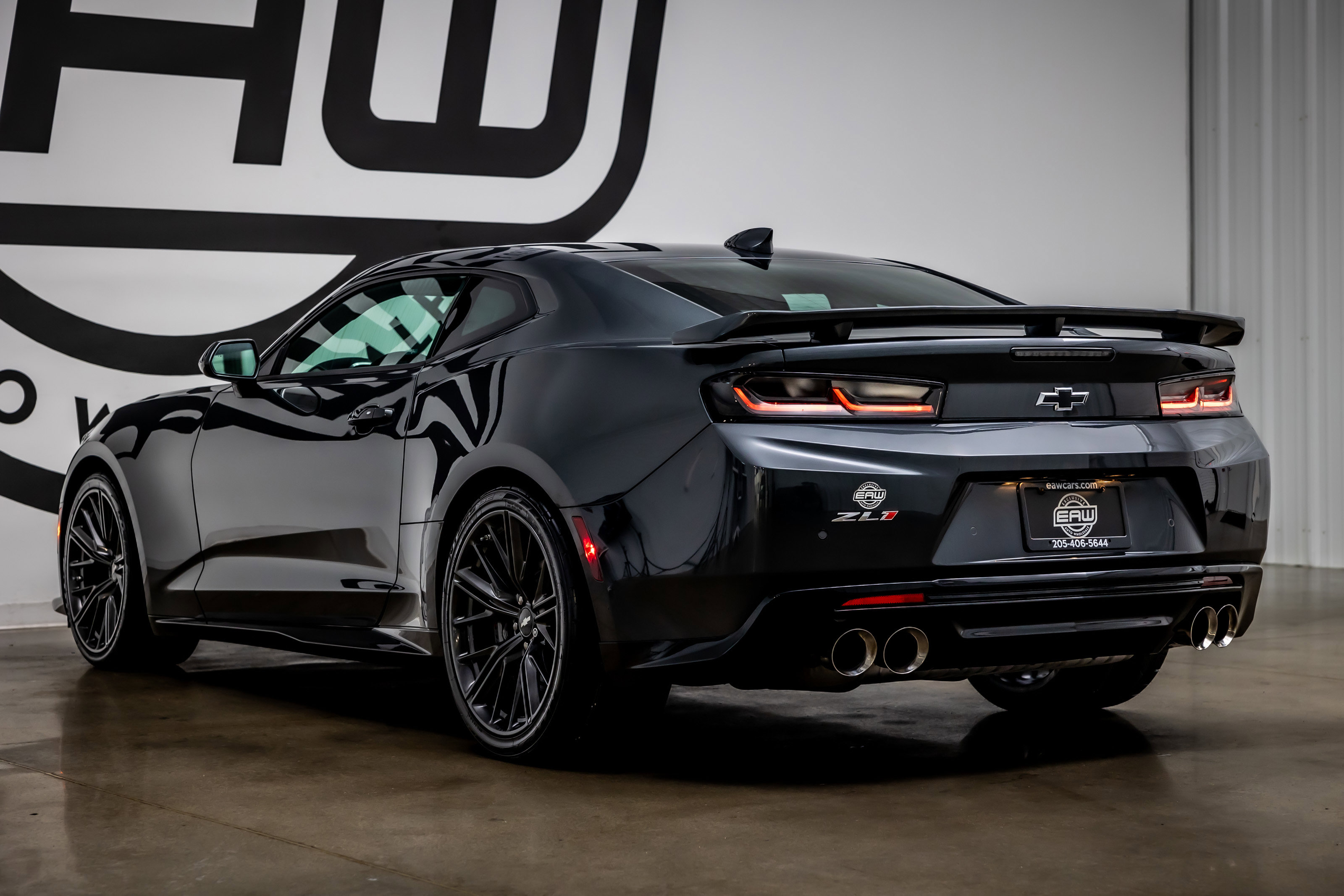 Used 2017 Chevrolet Camaro ZL1 image 30