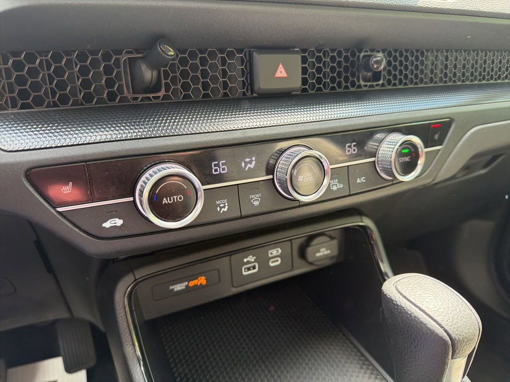 Certified 2023 Honda CR-V EX image 31