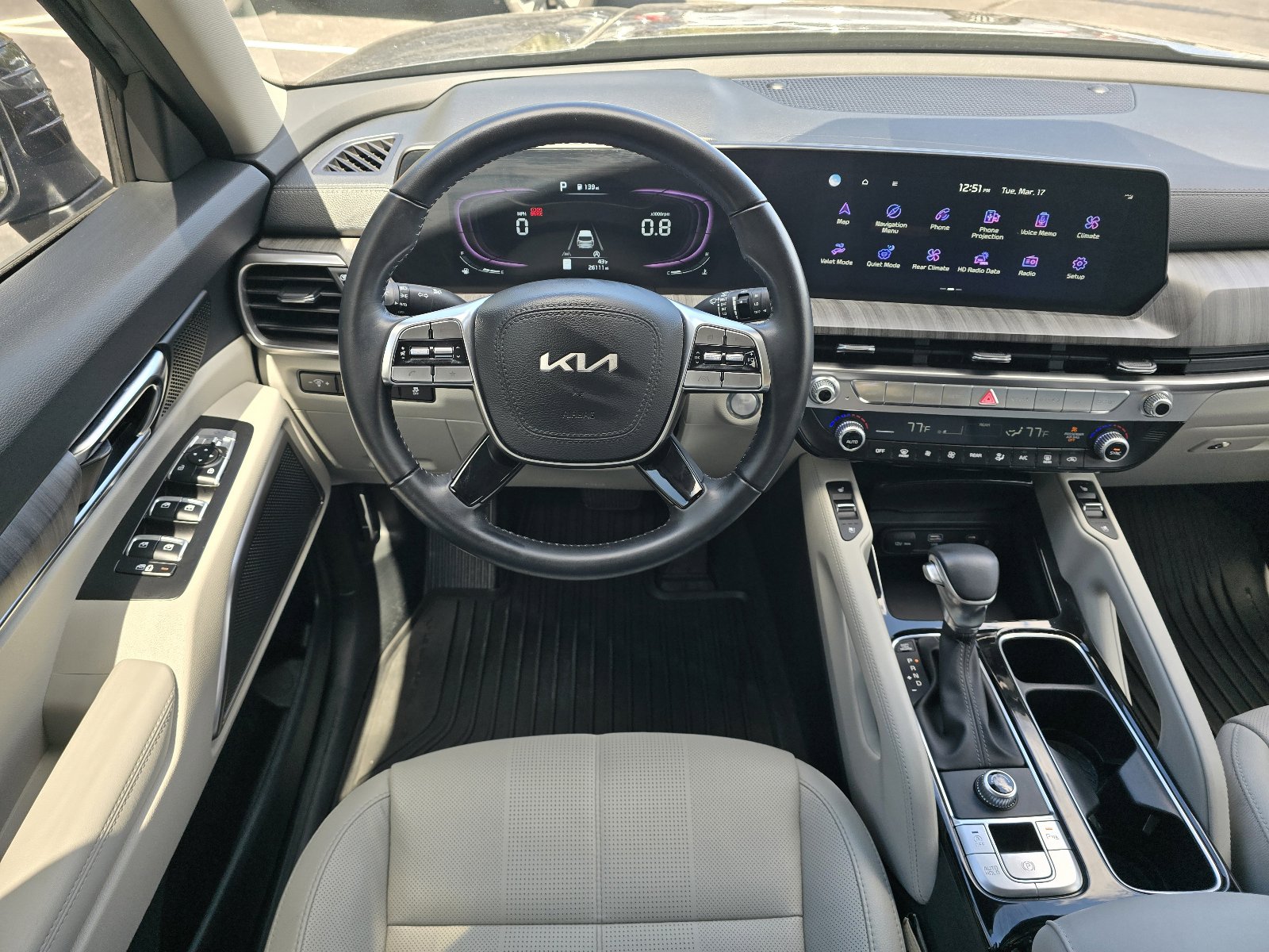 Used 2024 Kia Telluride EX w/ EX Captain's Chair Package image 14