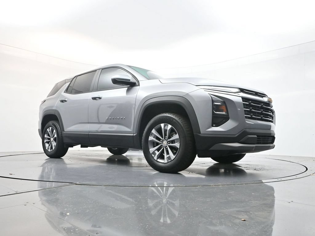 Used 2026 Chevrolet Equinox LT w/ Convenience Package II AWD/4WD image 25