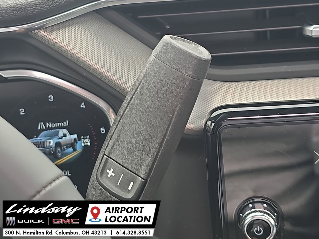 New 2026 GMC Sierra 2500 Denali w/ Technology Package AWD/4WD image 17