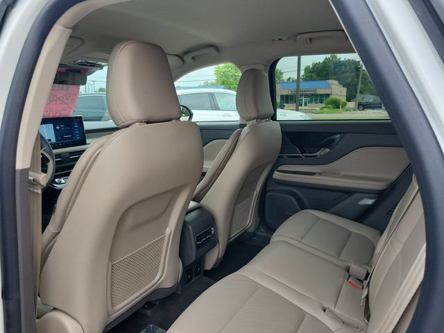 Used 2023 Lincoln Corsair AWD w/ Equipment Group 101A image 28