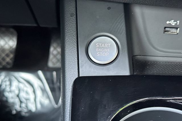 Used 2020 Audi A4 2.0T Premium w/ Convenience Package image 26