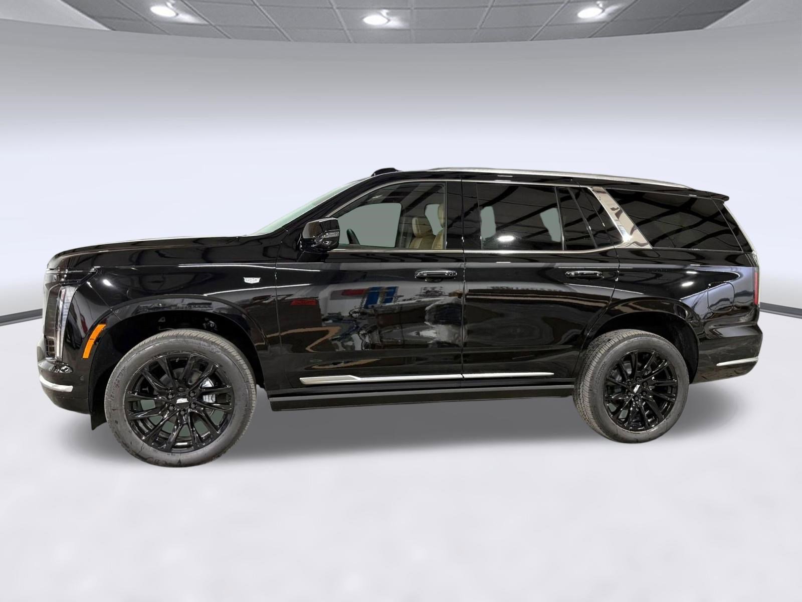 Certified 2026 Cadillac Escalade Luxury image 2