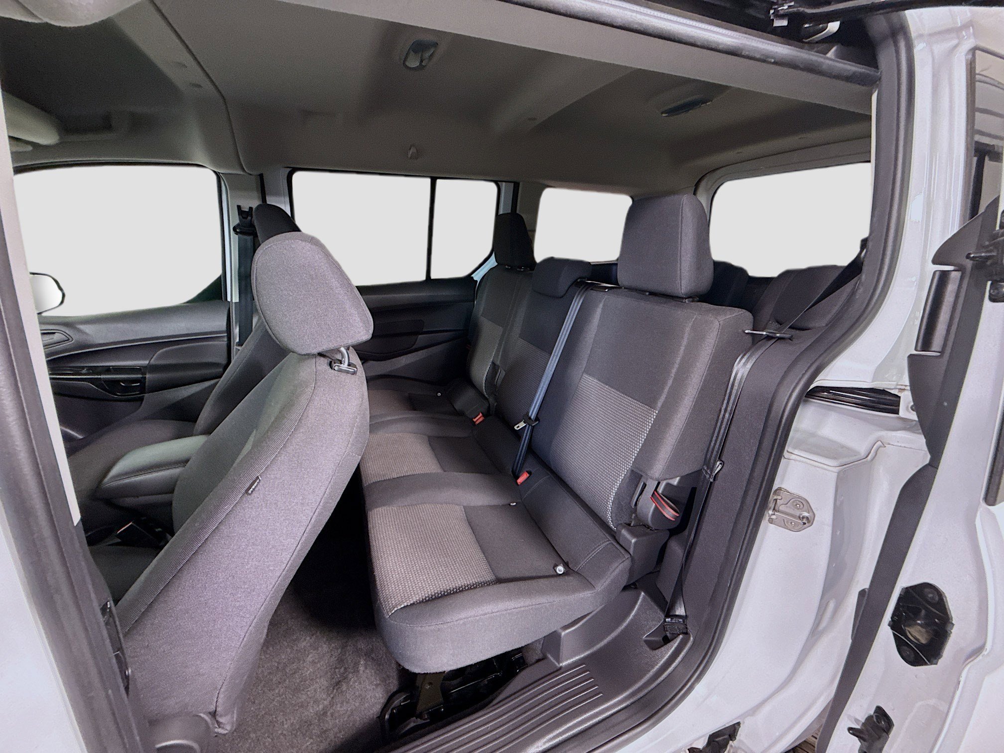 Used 2018 Ford Transit Connect XL image 24