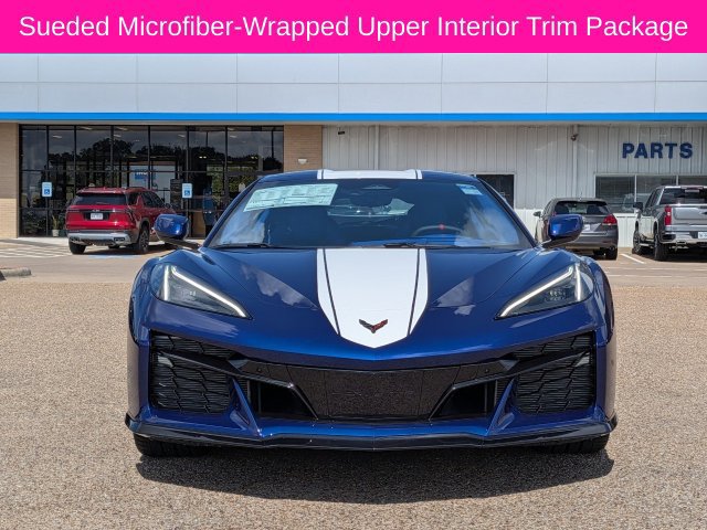 New 2027 Chevrolet Corvette Grand Sport w/ Z52 Sport Performance Package RWD image 9