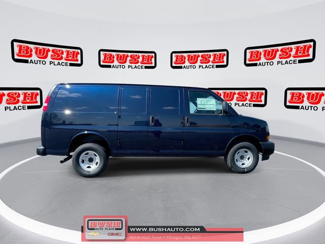 New 2025 Chevrolet Express 3500 w/ Driver Convenience Package image 3