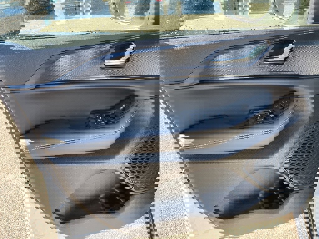 New 2025 Jeep Grand Cherokee L Laredo image 20