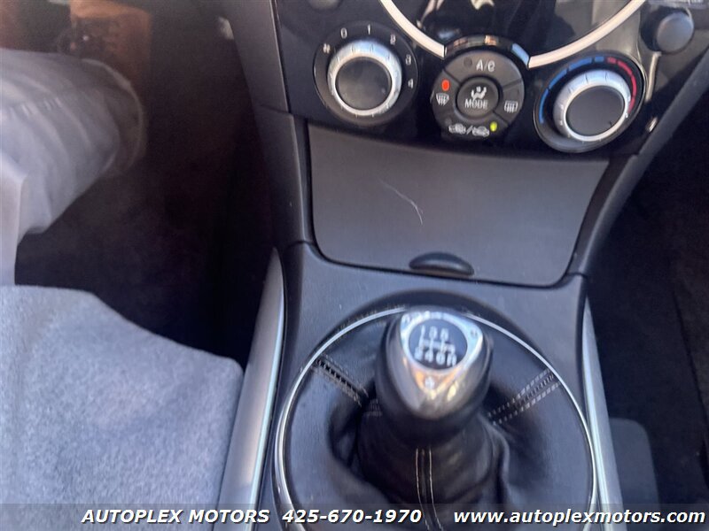 Used 2004 MAZDA RX-8 w/ MT Grand Touring Pkg RWD image 20