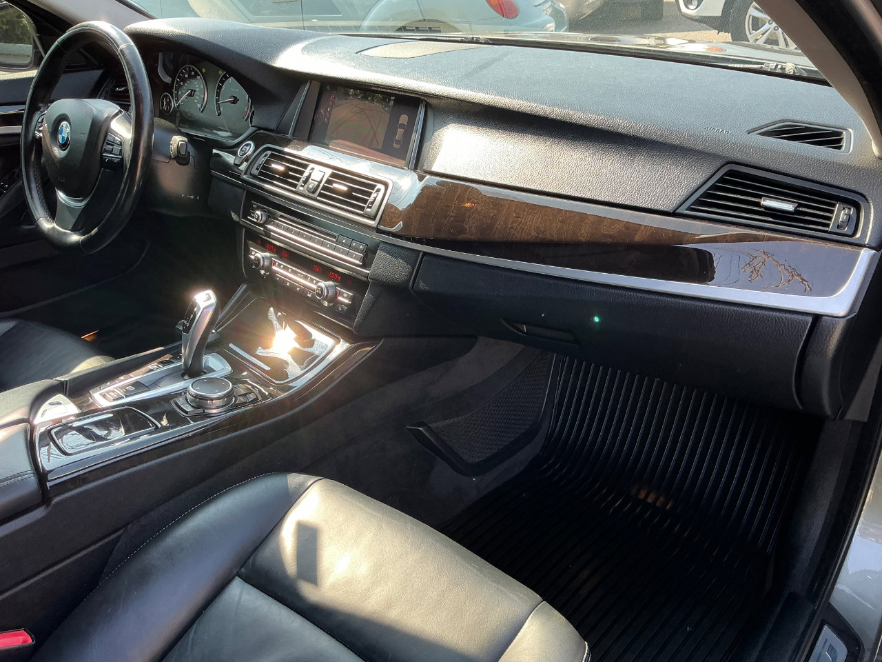 Used 2015 BMW 535i xDrive Sedan image 9
