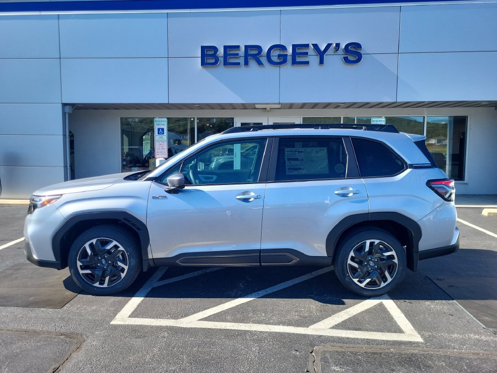 New 2026 Subaru Forester Premium AWD/4WD image 2