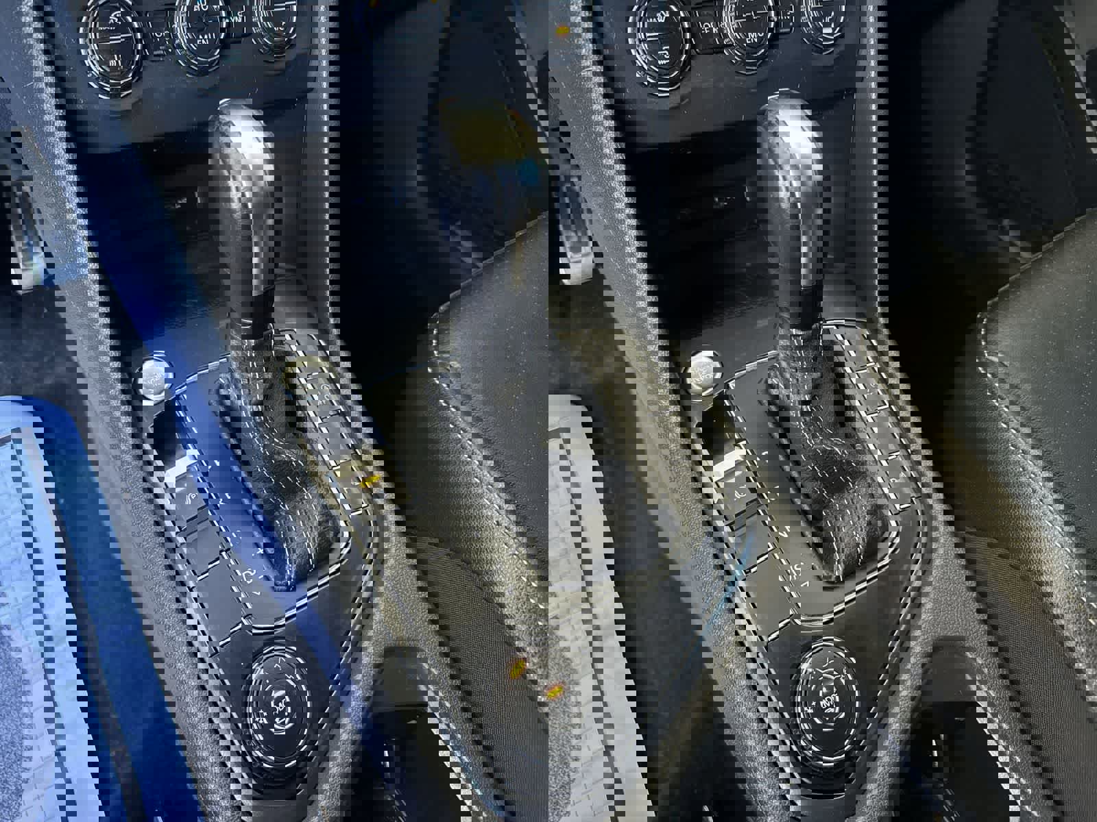 Used 2021 Volkswagen Tiguan SE R-Line w/ 2-Row Tiguan MDO Package image 32