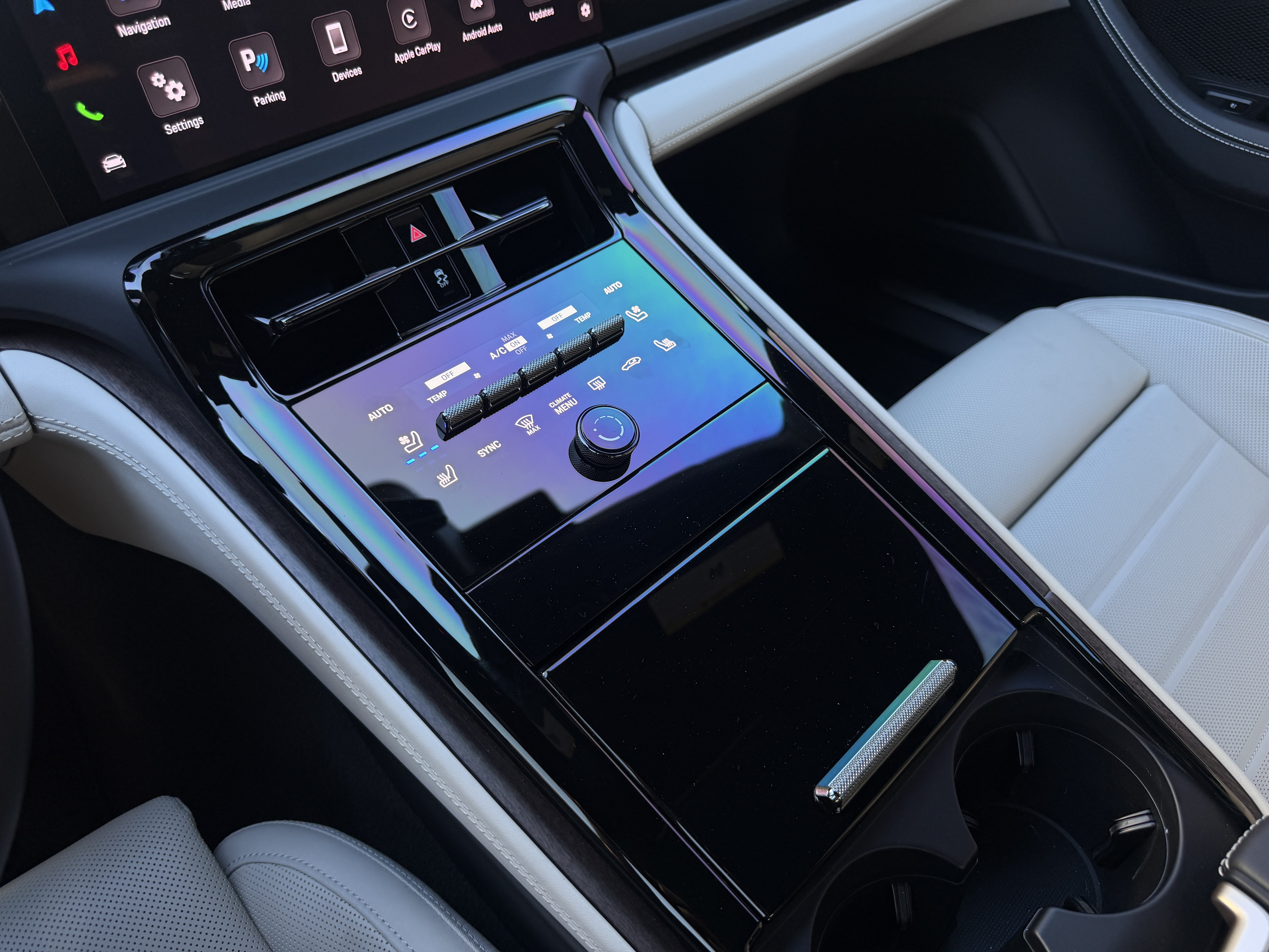 Certified 2024 Porsche Panamera RWD image 28