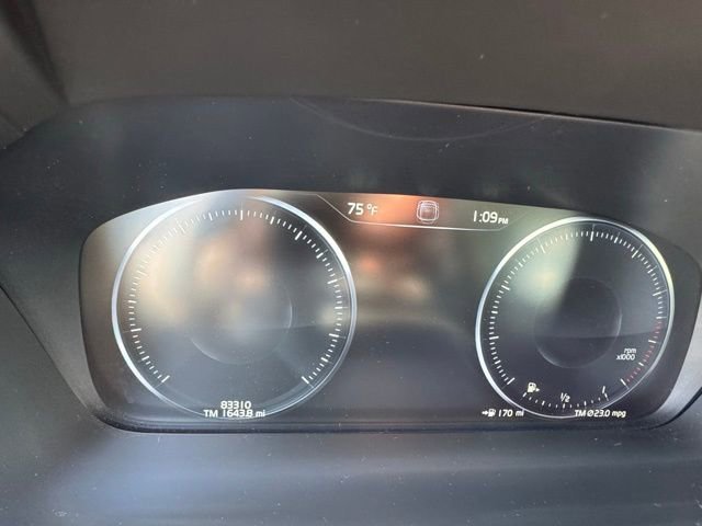 Used 2018 Volvo S90 T6 Momentum w/ Convenience Package image 7