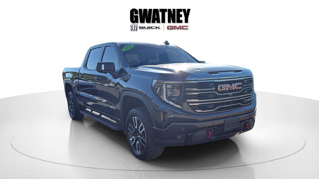 Used 2023 GMC Sierra 1500 AT4 w/ AT4 Preferred Package AWD/4WD image 4