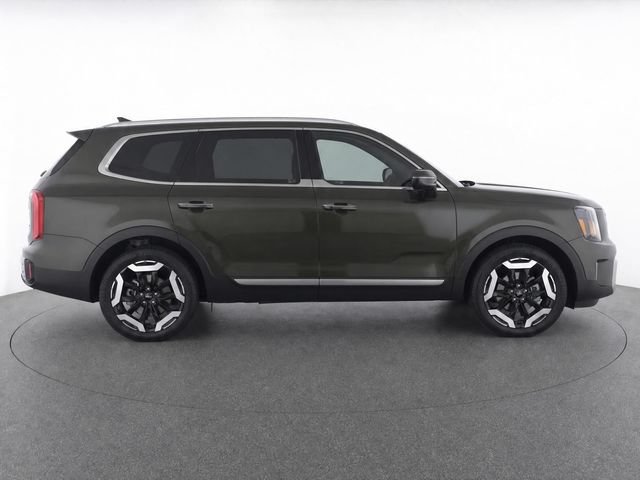 Used 2025 Kia Telluride S AWD/4WD image 8