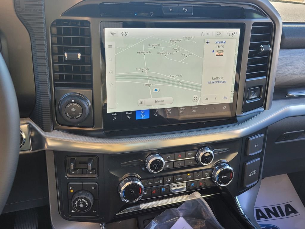 New 2025 Ford F150 Lariat w/ Equipment Group 502A High image 17