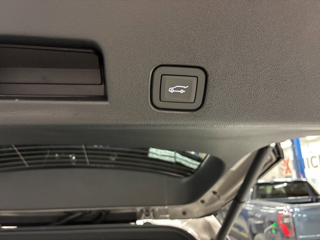 New 2026 Buick Enclave Sport Touring w/ Power Package image 21