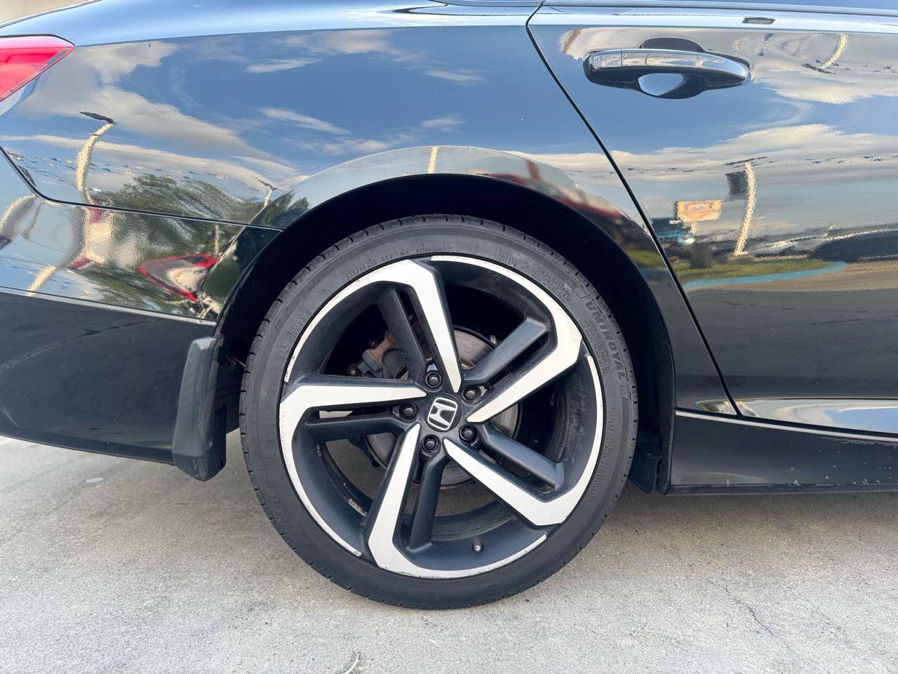 Used 2020 Honda Accord Sport image 21