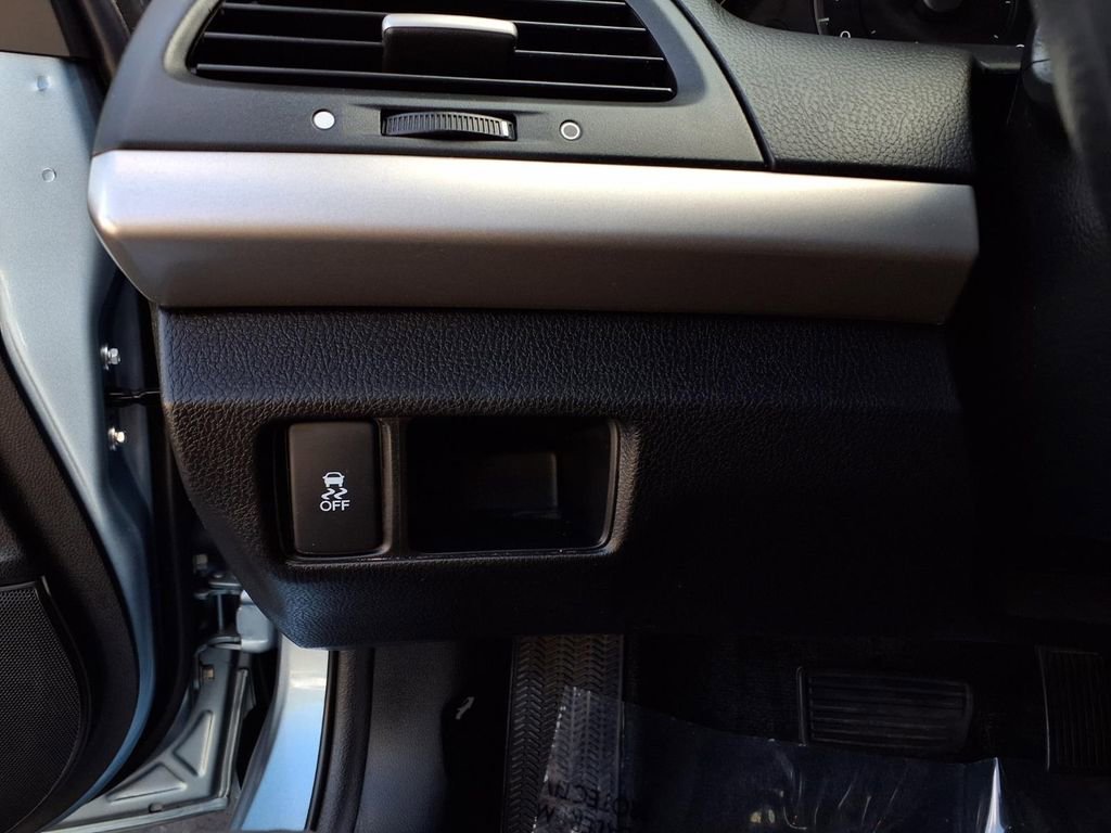 Used 2012 Honda Accord LX image 12