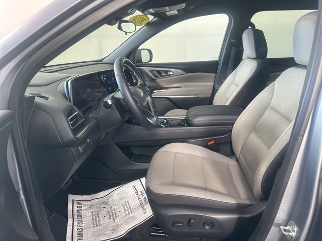 Used 2024 Chevrolet Traverse LT image 19