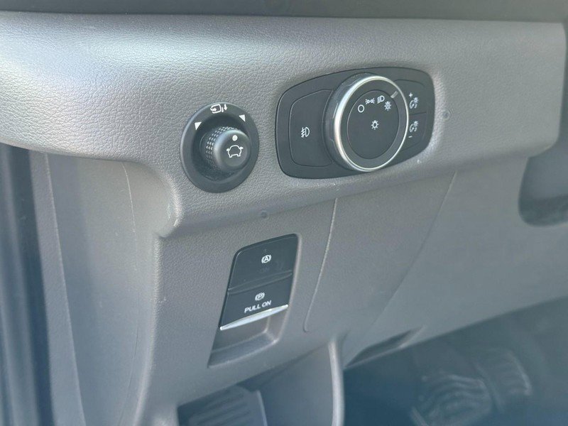 Used 2023 Ford Transit 350 XLT image 17