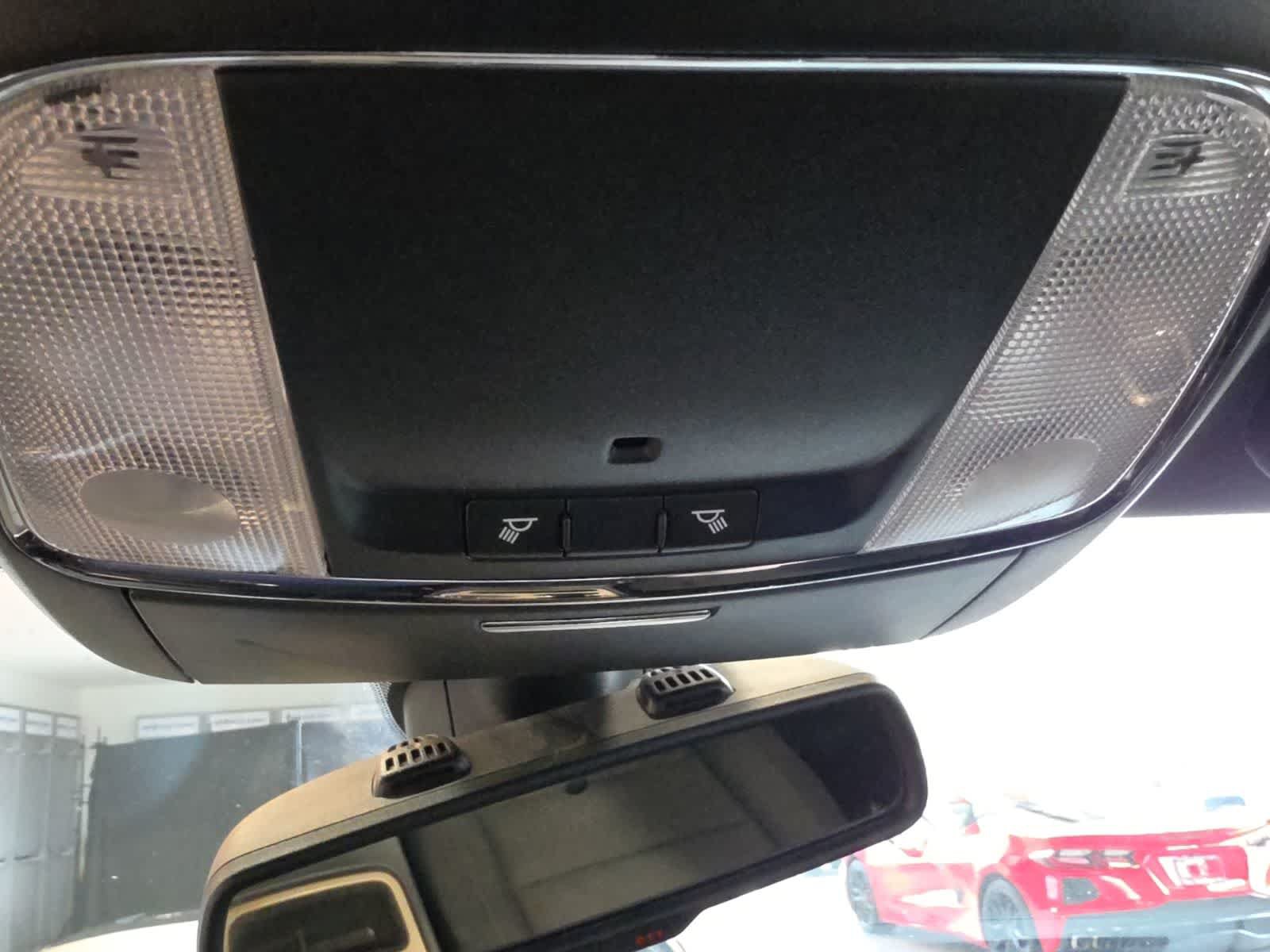 Used 2014 Jeep Grand Cherokee Laredo w/ 18" Wheel & 8.4" Radio Group AWD/4WD image 23