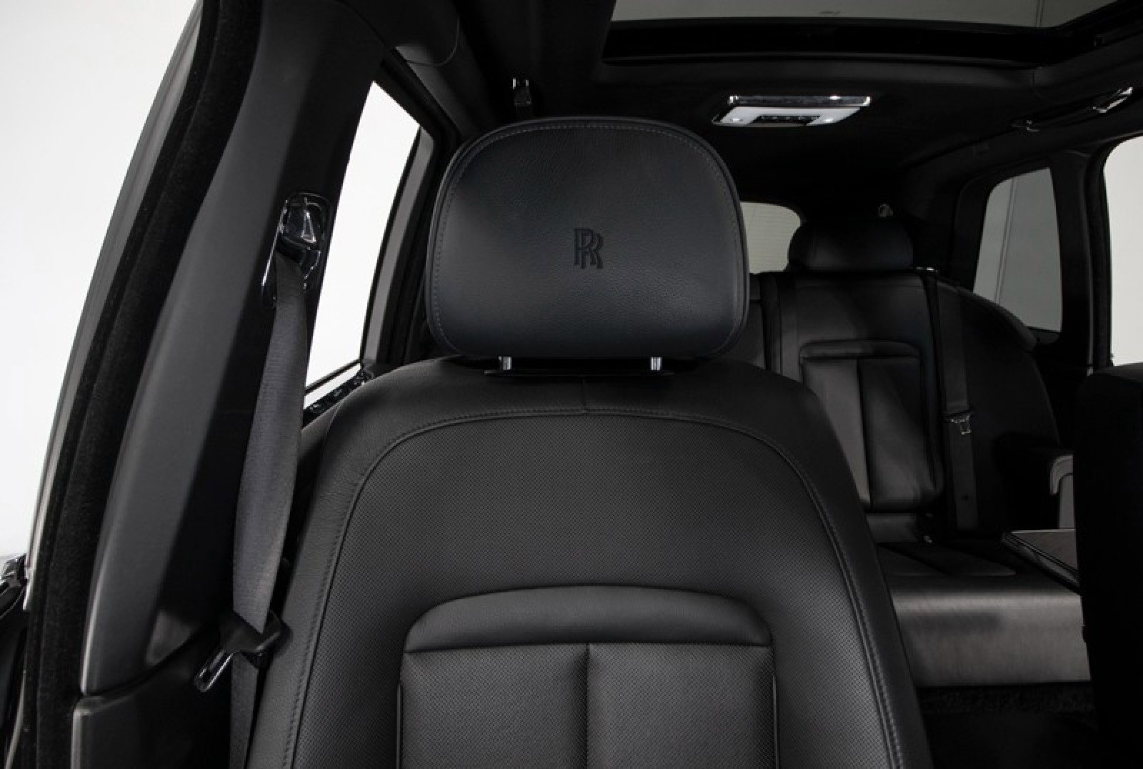 Used 2019 Rolls-Royce Cullinan image 62