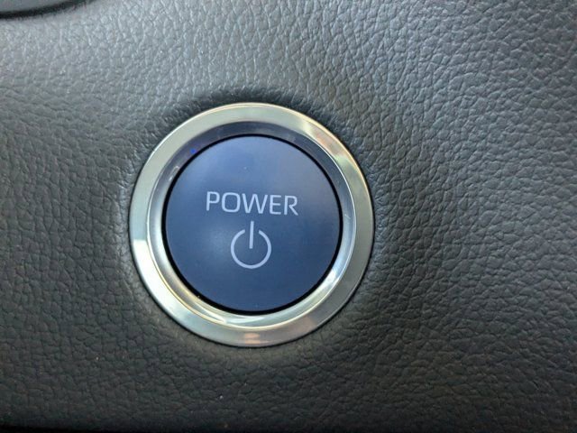 Used 2024 Toyota Tundra Limited image 28