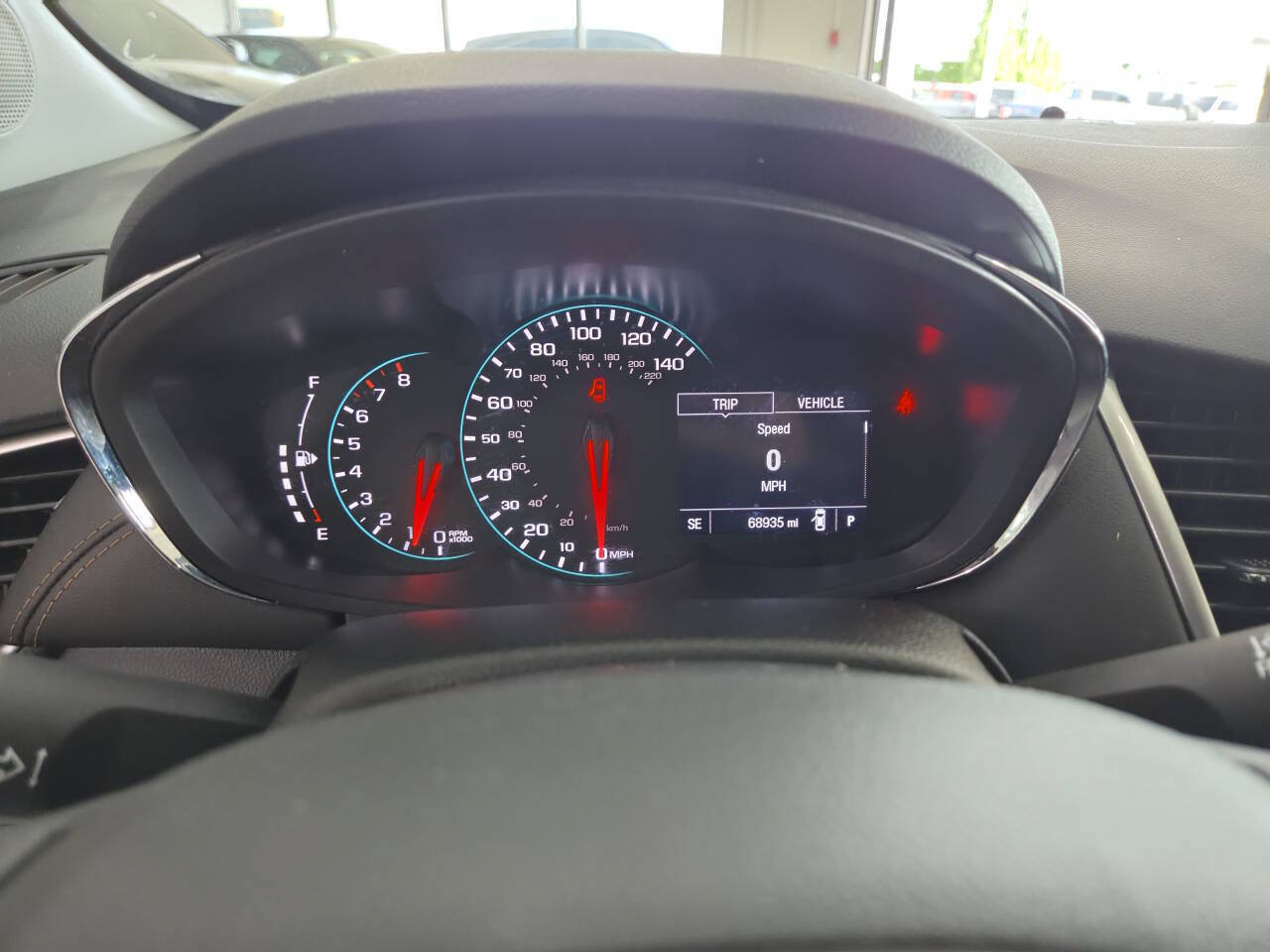 Used 2019 Chevrolet Trax LT w/ LT Convenience Package FWD image 35