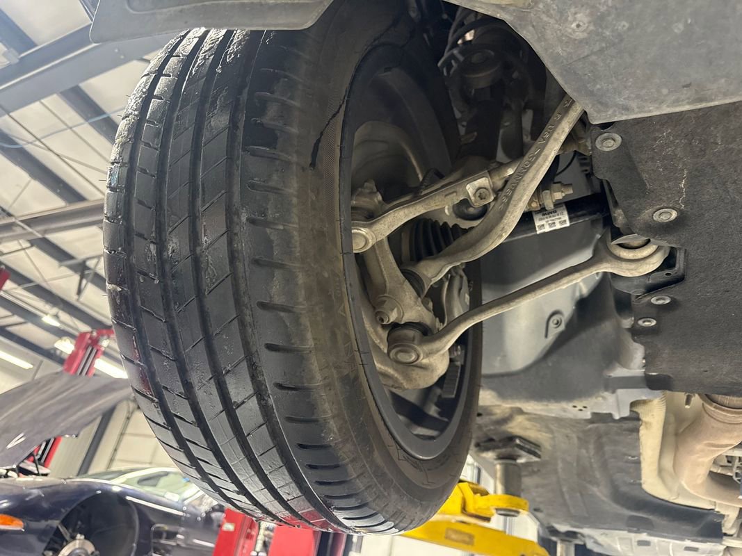 Used 2022 BMW X3 xDrive30i w/ M Sport Package 2 image 9