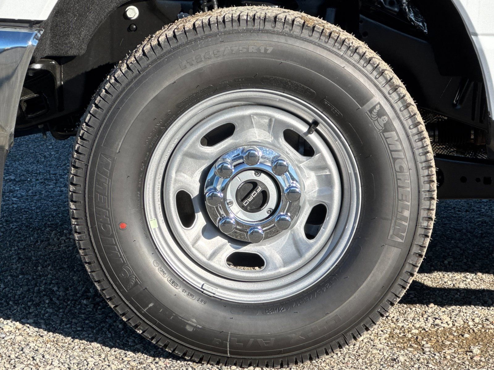 New 2026 Ford F250 XL w/ XL Chrome Package image 23