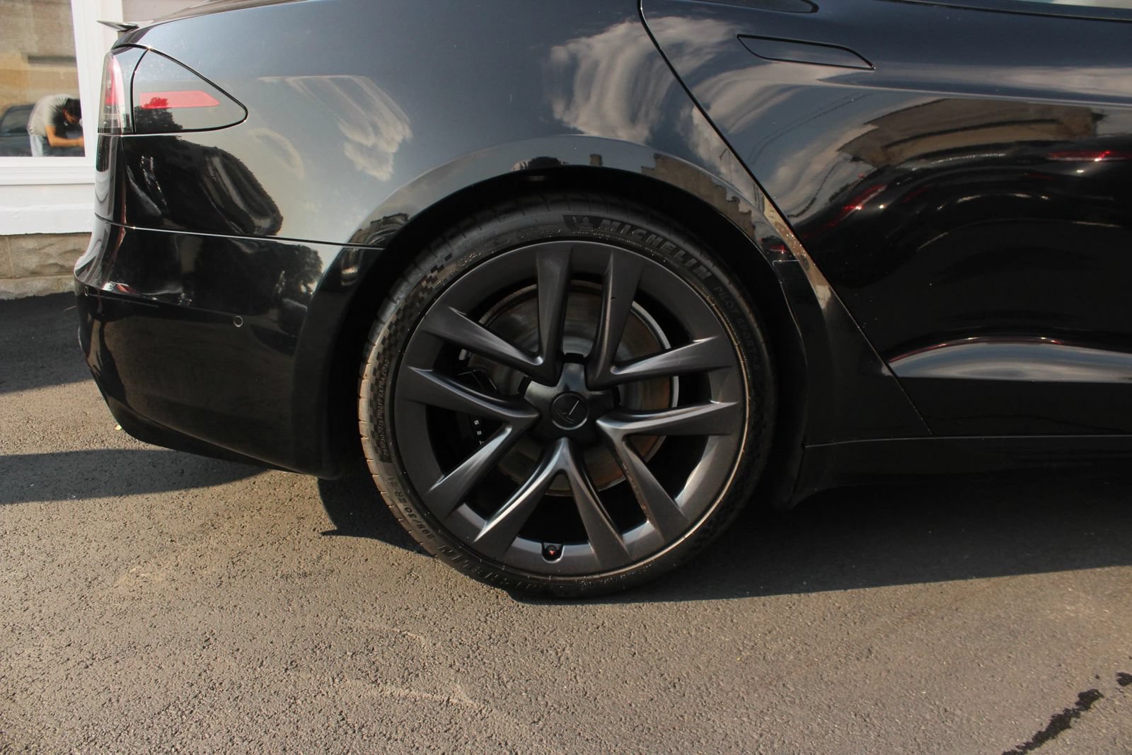 Used 2022 Tesla Model S Plaid AWD/4WD image 11