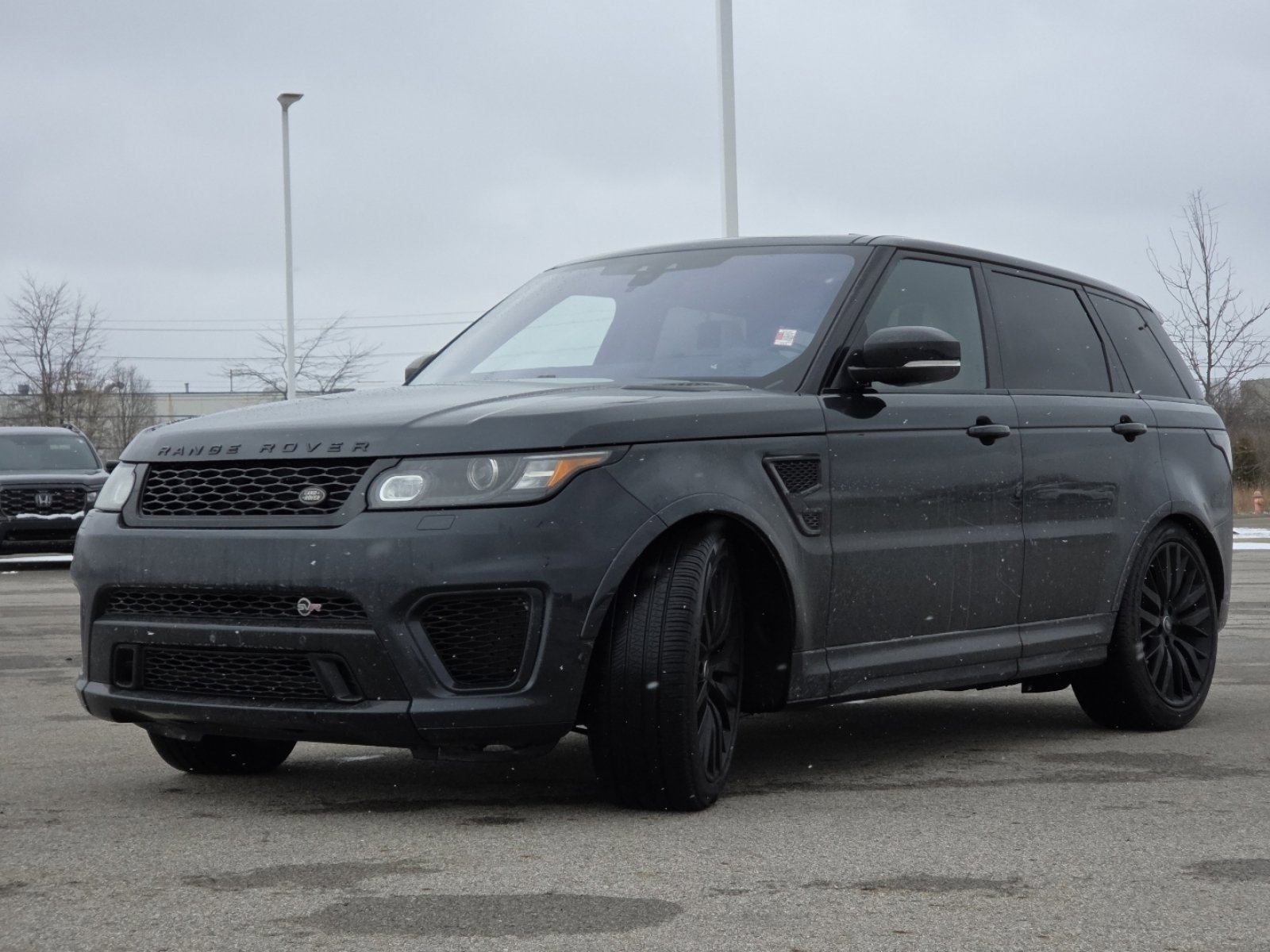 Used 2017 Land Rover Range Rover Sport SVR image 13