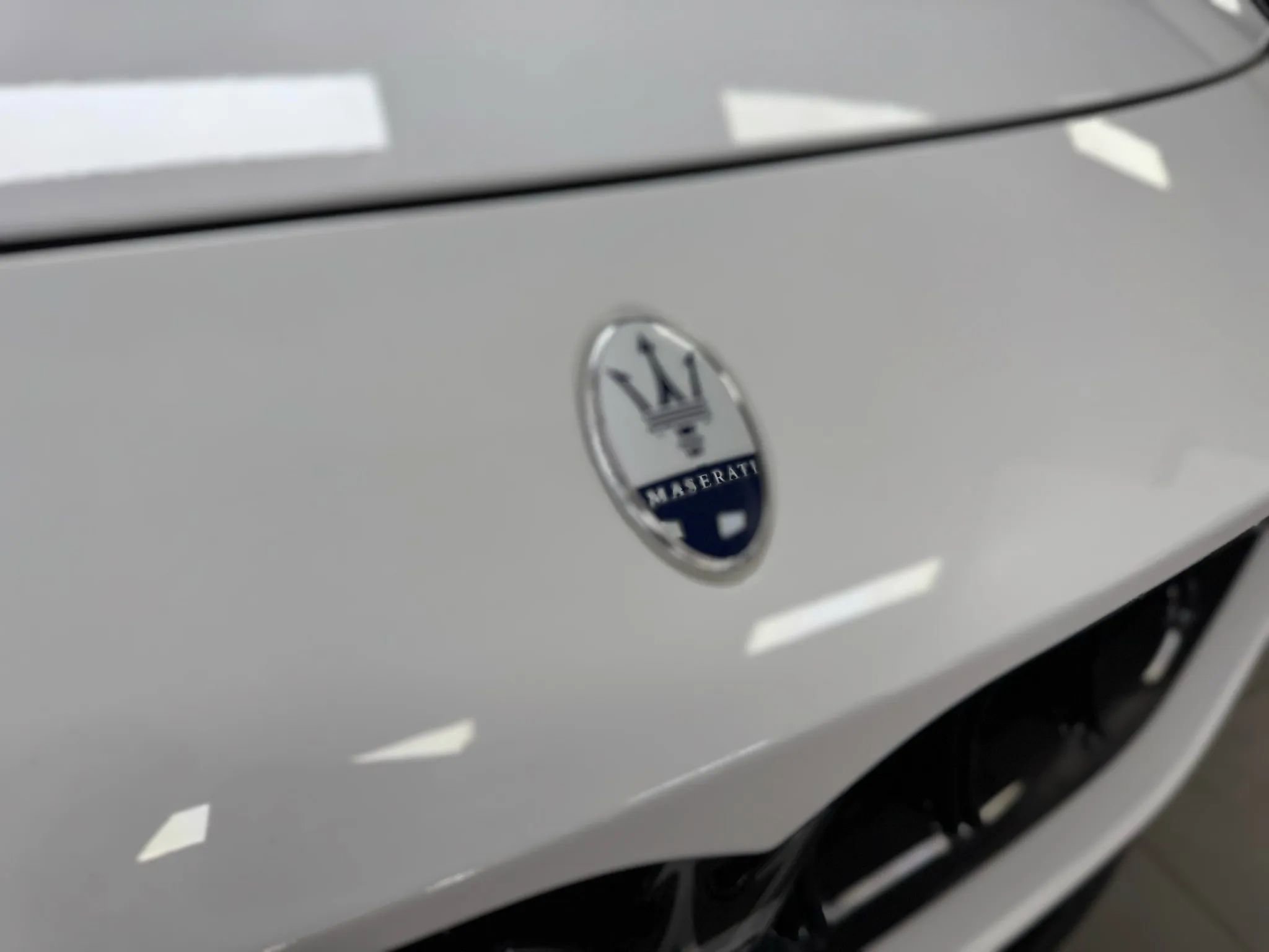 Used 2023 Maserati Grecale Trofeo image 47