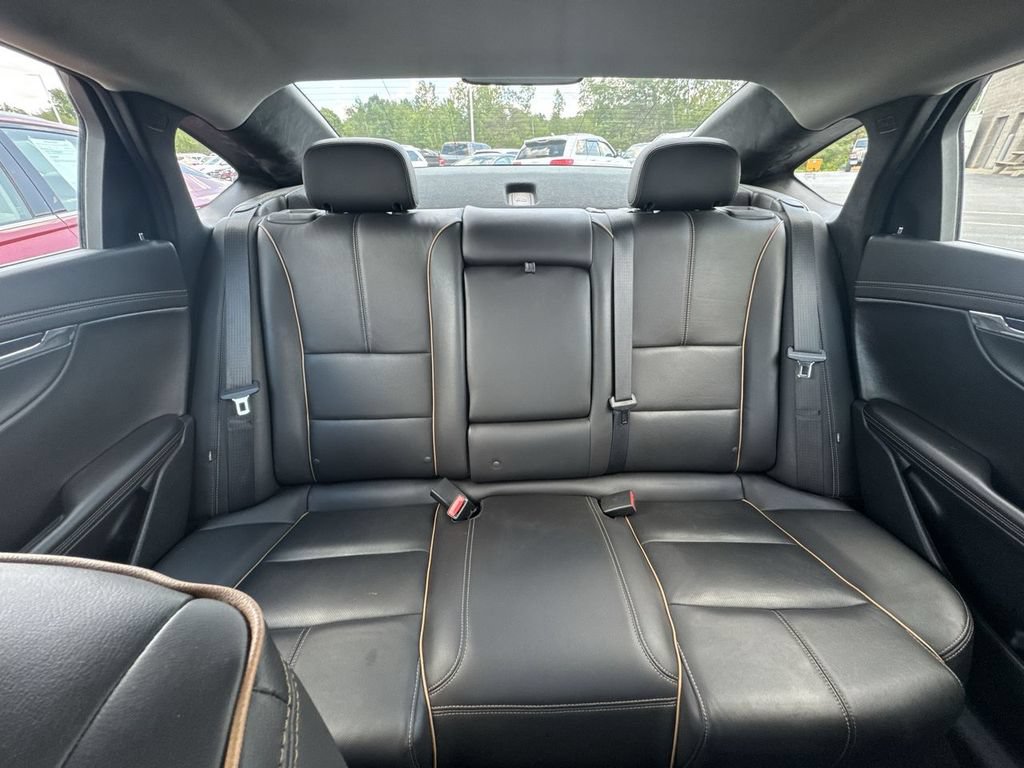 Used 2016 Chevrolet Impala LTZ FWD image 13