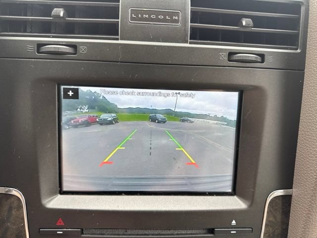 Used 2017 Lincoln Navigator Select AWD/4WD image 21