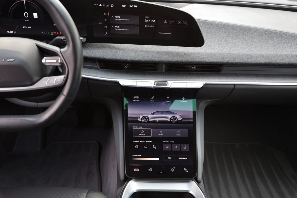Used 2024 Lucid Air Pure RWD image 16