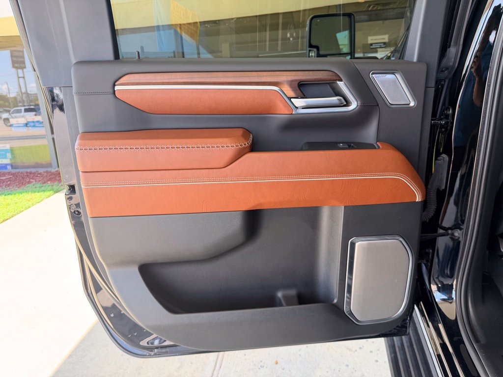 Used 2024 GMC Sierra 2500 Denali Ultimate AWD/4WD image 28