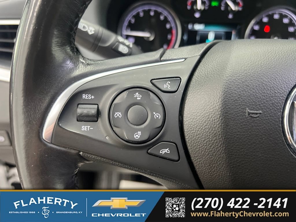 Used 2018 Buick Enclave Premium w/ LPO, Hit The Road Package AWD/4WD image 26
