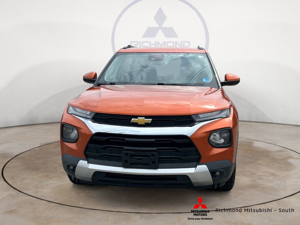 Used 2022 Chevrolet TrailBlazer LT w/ Convenience Package AWD/4WD image 8