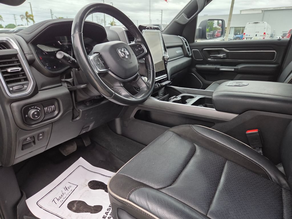 Used 2023 RAM 1500 Laramie AWD/4WD image 26