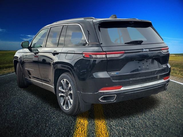 Used 2022 Jeep Grand Cherokee Overland w/ Advanced Protech Group III image 2