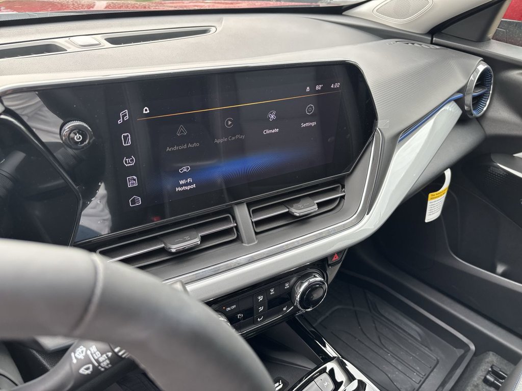 New 2026 Chevrolet Trax LT w/ Sunroof Package FWD image 12